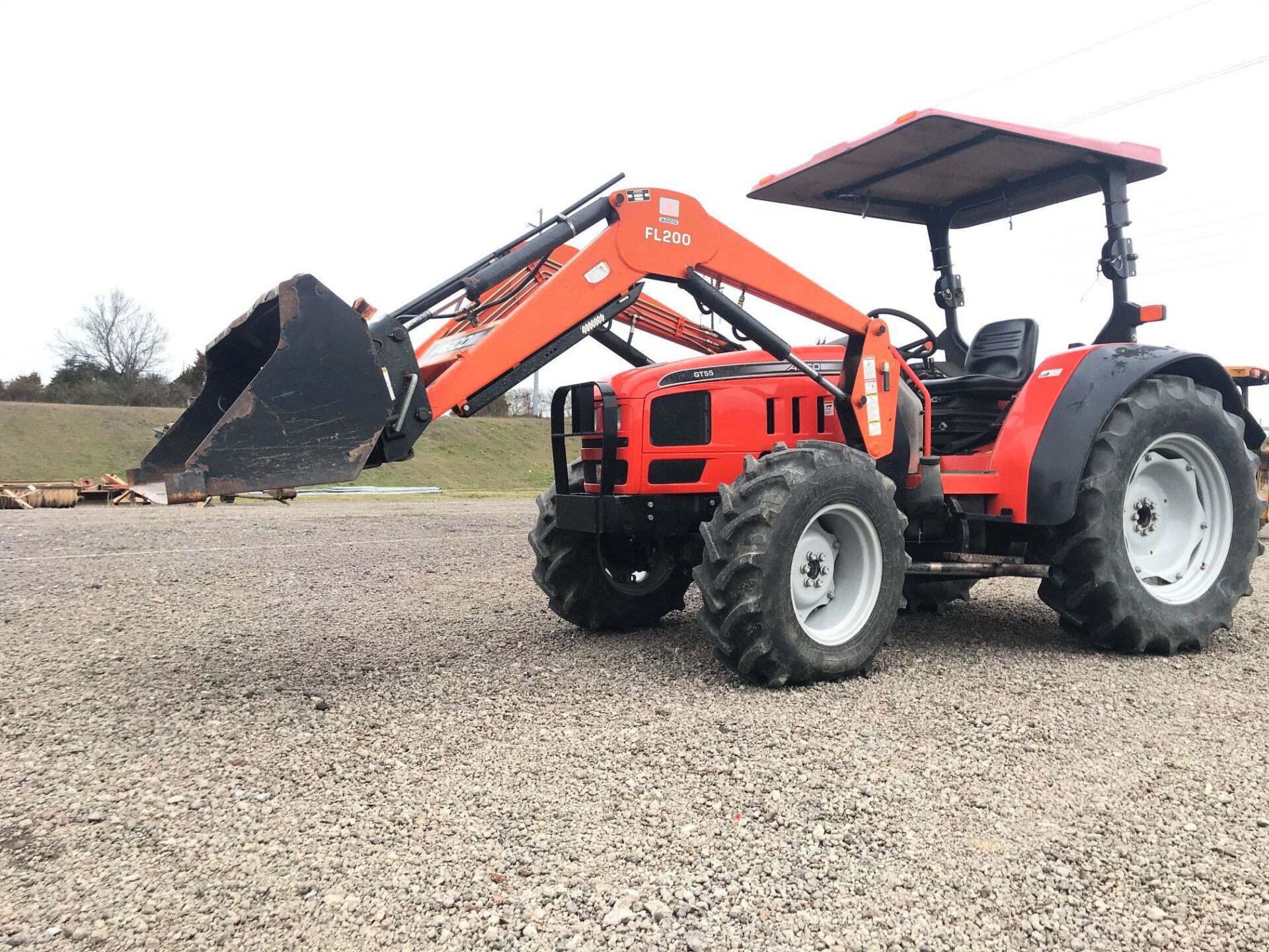 AGCO GT55 | Tractor Data and Specs