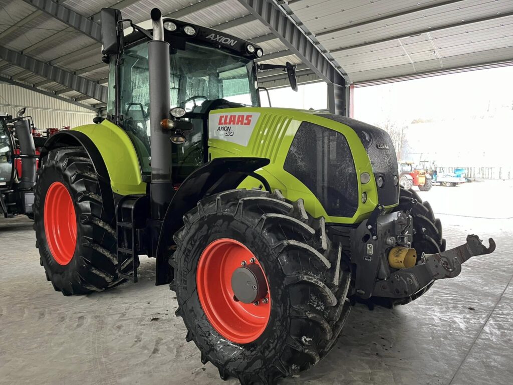 Claas Axion 810