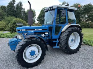 Ford 7810