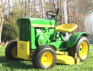 John Deere 110