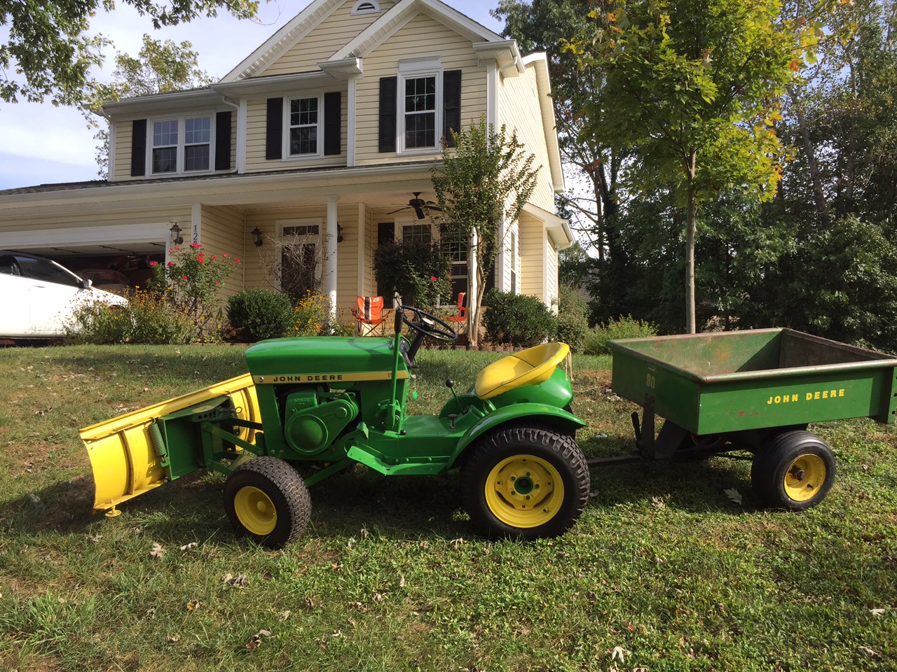 John Deere 110