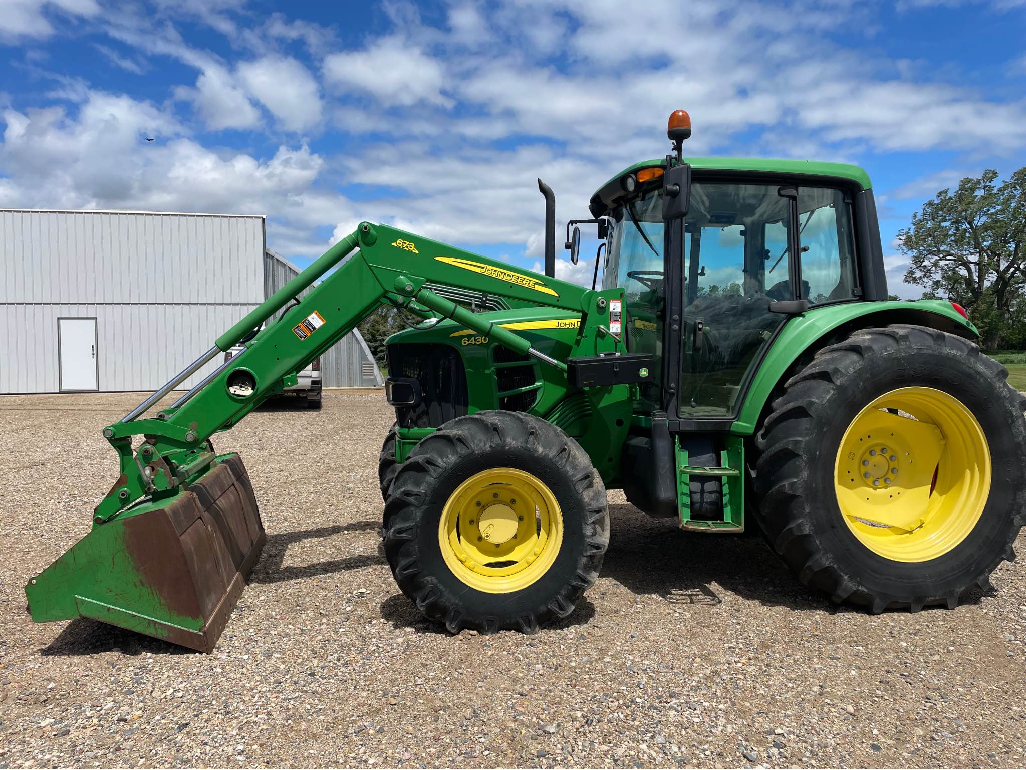 John Deere 6430 | Tractor Data and Specs