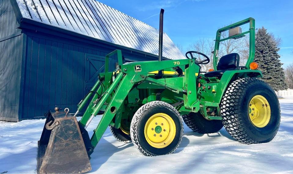 John Deere 790