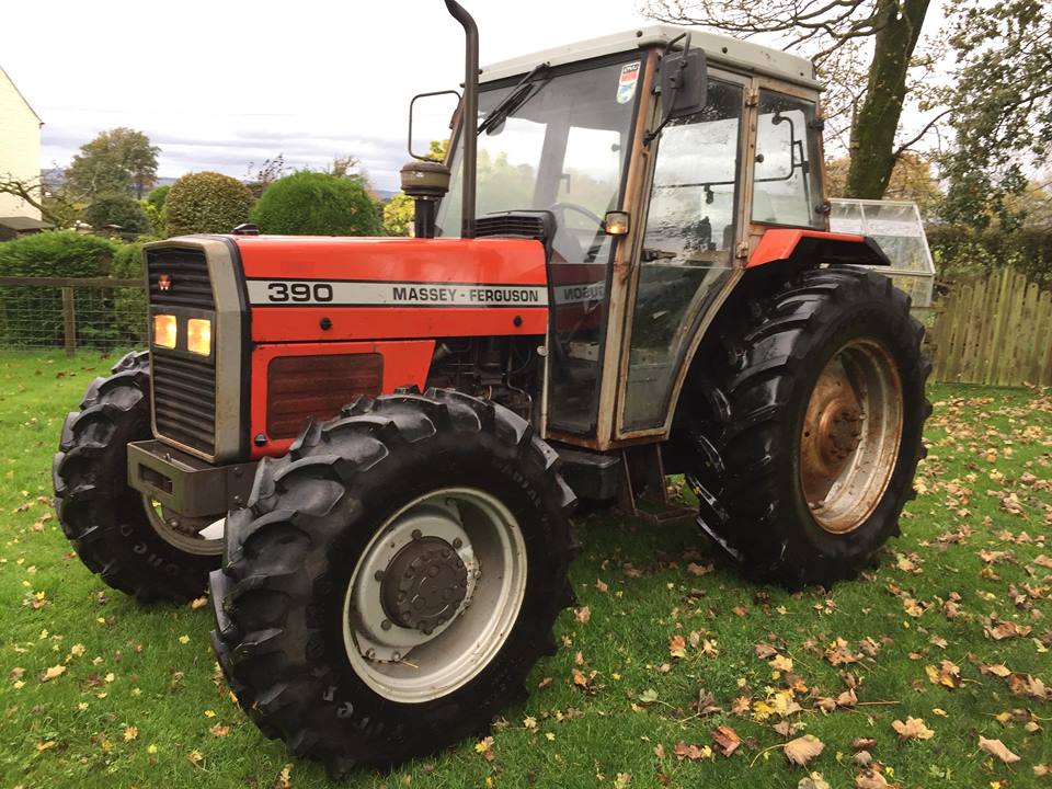 Massey Ferguson 390