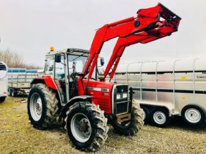 Massey Ferguson 390