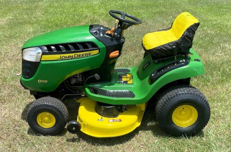 John Deere D110 (2013-2017) | Tractor Data and Specs